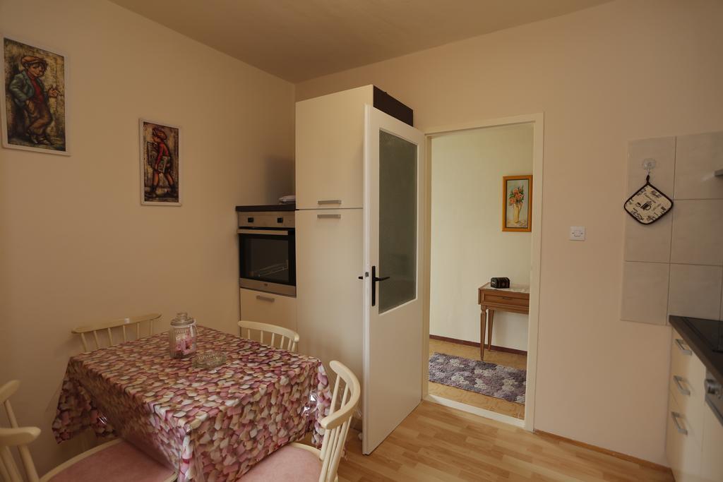 Apartment Magnolia Supetar Værelse billede