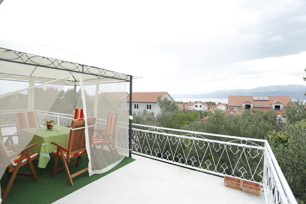 Apartment Magnolia Supetar Værelse billede